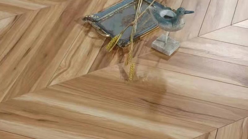 三层实木地板安装流程揭秘：细节决定品质